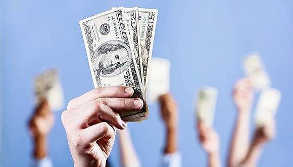 快到32万！泰康人寿铜陵中支为客户撑起家庭健康伞